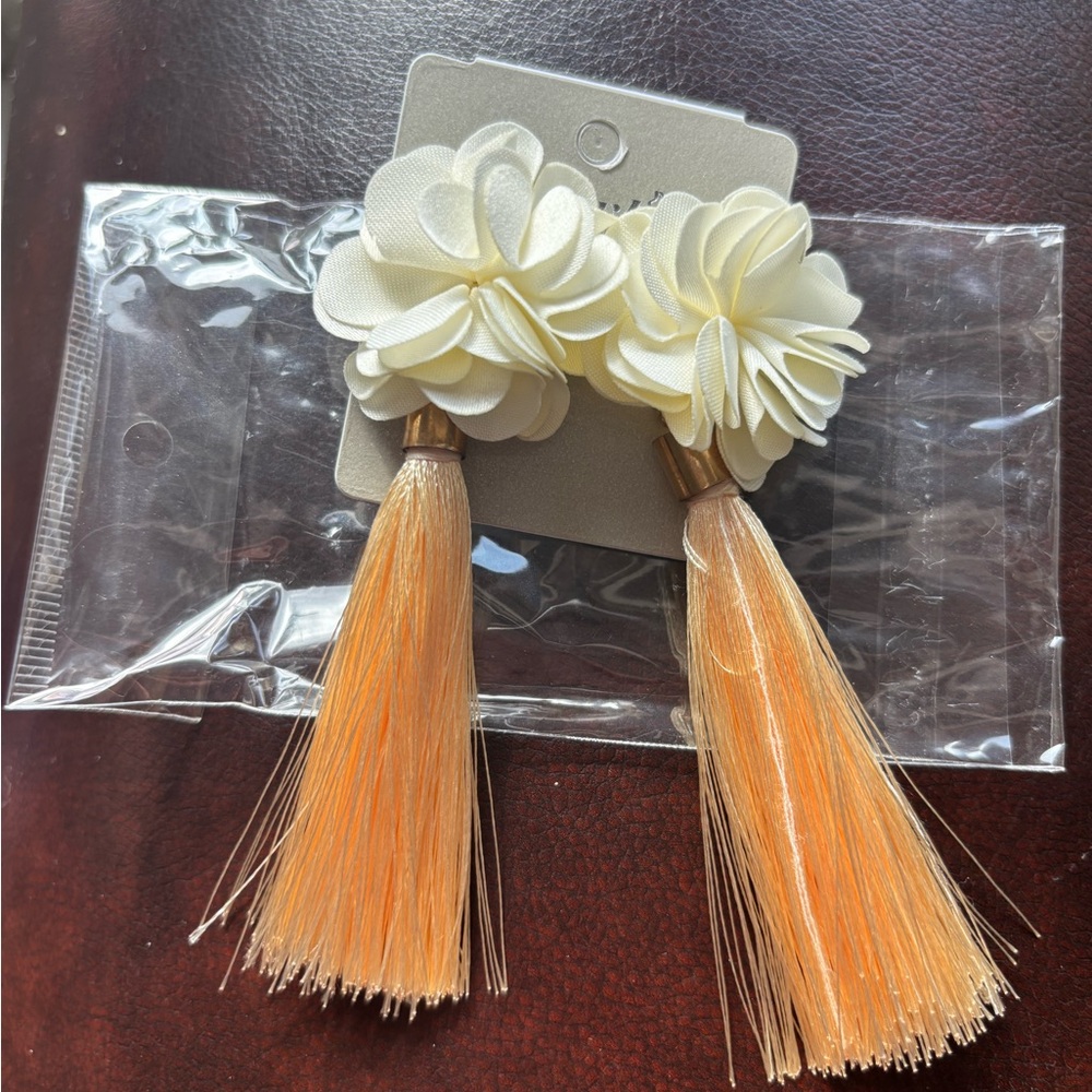 Cream and Tan Floral Tassel Earrings - Picture 5 of 5